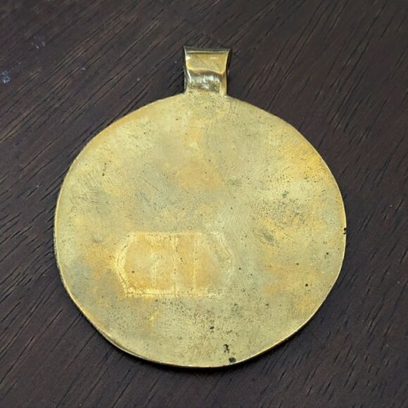 Handmade Solid Metal Celtic Knot Pendant - Picture 6 of 8